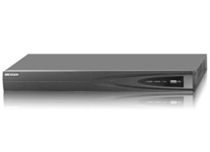 DS-7608NI-SE/P/8POE//1TB